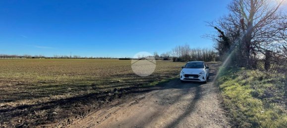 Grundstück in Robecco sul Naviglio, Italy 3000m², Nr. 62945 19