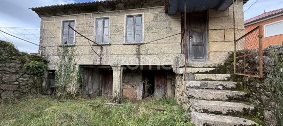 3 bedrooms House in Moncao, Portugal No. 87265 2