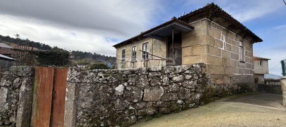 3 bedrooms House in Moncao, Portugal No. 87265 16