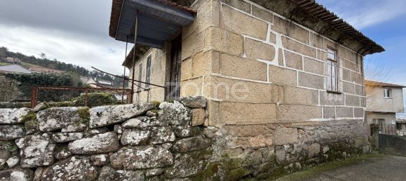 3 bedrooms House in Moncao, Portugal No. 87265 3