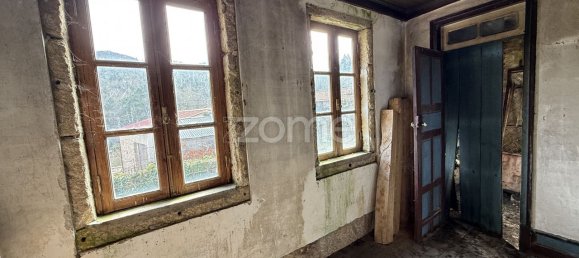 3 bedrooms House in Moncao, Portugal No. 87265 10