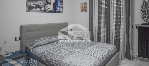 5 bedrooms Villa in Lodi, Italy No. 373820 23