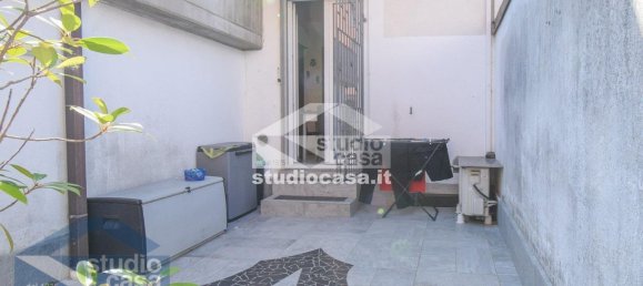 5 bedrooms Villa in Lodi, Italy No. 373820 14