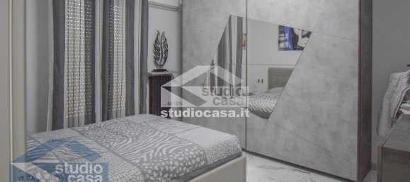 5 bedrooms Villa in Lodi, Italy No. 373820 22