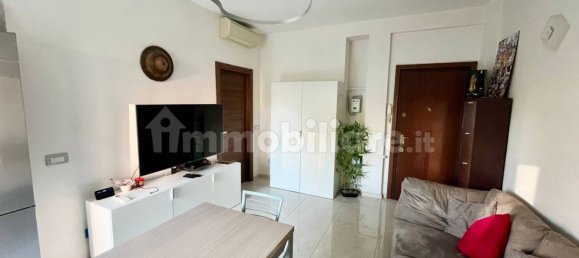 1 Schlafzimmer Wohnung in Milan, Italy, Nr. 319860 4