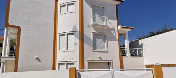 3 Schlafzimmer Haus in Ericeira, Portugal, Nr. 151448 2