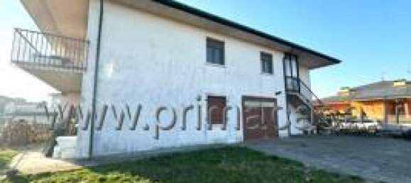 3 rooms House in Monteforte d'Alpone, Italy No. 42242 17