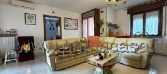 3 rooms House in Monteforte d'Alpone, Italy No. 42242 5