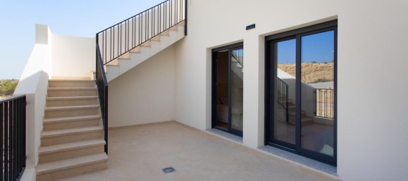 3 dormitorios edificio en venta en Monforte del Cid, Alicante, Comunidad Valenciana, Spain № 366191 3