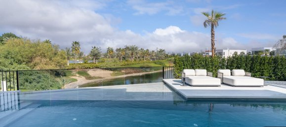 5 bedrooms Villa in Jumeirah Islands, UAE No. 120609 9