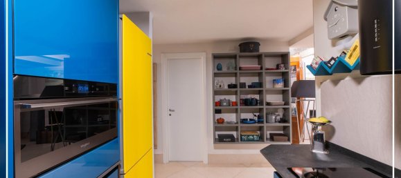 4 rooms Apartment in Genoa, Italy No. 35845 3