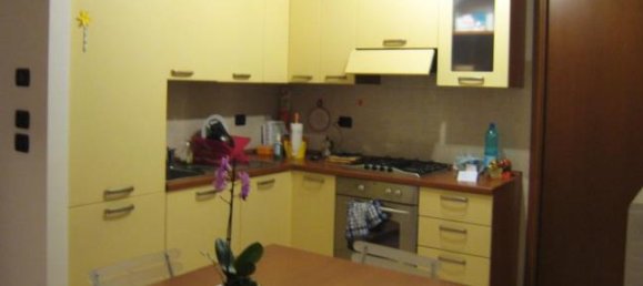 Apartamento de 4 divisões em Pordenone, Italy N.º 253580 2