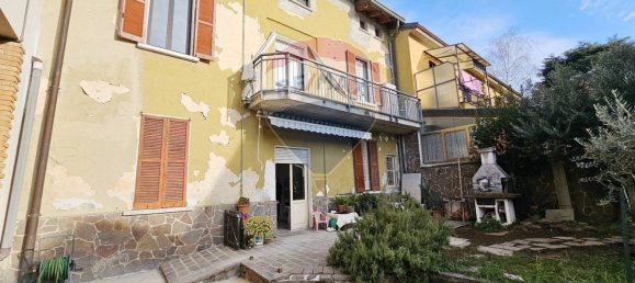 9 rooms House in Venegono Superiore, Italy No. 167303 35
