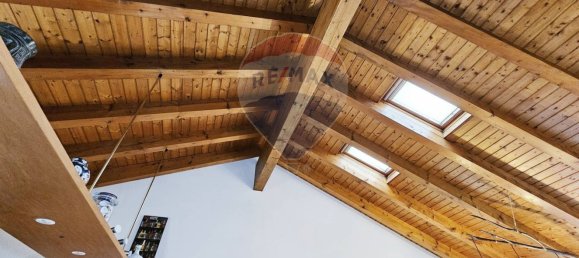 9 rooms House in Venegono Superiore, Italy No. 167303 12