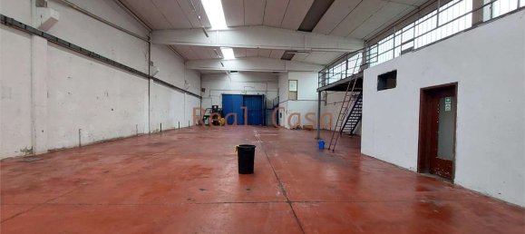 Склад 560м² в Модена, Италия № 333343 26