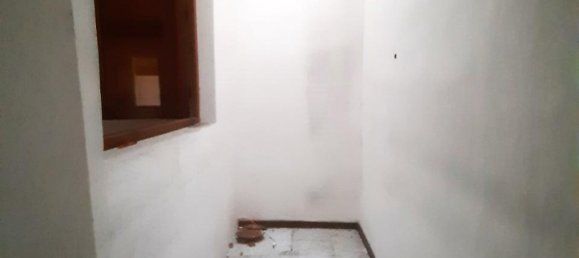 Квартира с 2 комнатами в Монтеварки, Италия № 233038 6