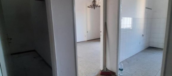 Квартира с 2 комнатами в Монтеварки, Италия № 233038 9