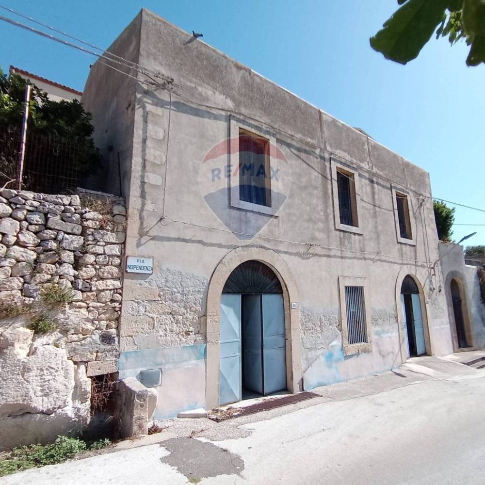 4 Schlafzimmer Haus in Ferla, Italy, Nr. 301842