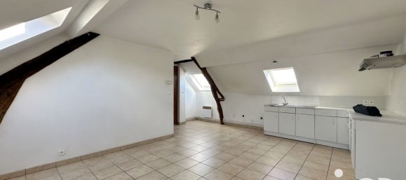 2 rooms Apartment in Pontarme, France No. 209961 8
