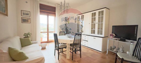 3 rooms Apartment in Naples, Italy No. 327911 6