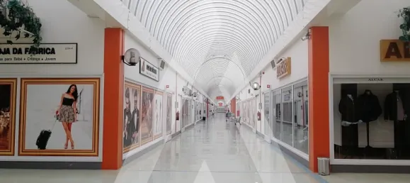 Gewerbliche Immobilie in Pombal, Portugal 100m², Nr. 75602 2