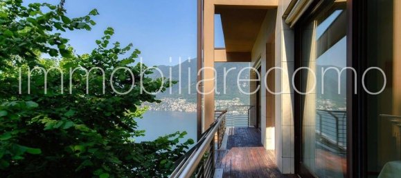 3 bedrooms Penthouse in Faggeto Lario, Italy No. 270089 27