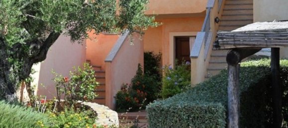 2-salle Appartement à Olbia, Italy No. 289369 2