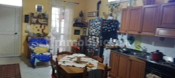 2 bedrooms Apartment in Anoia, Italy No. 256453 2