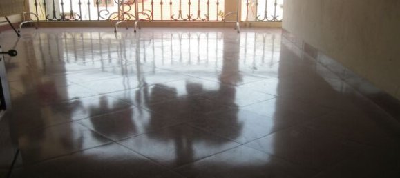 Casa de 4 dormitorios en Tay Ho, Vietnam No. 7138 8