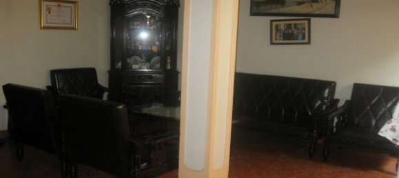 Casa de 4 dormitorios en Tay Ho, Vietnam No. 7138 3