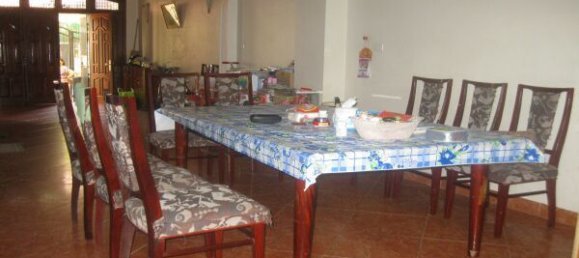 Casa de 4 dormitorios en Tay Ho, Vietnam No. 7138 5