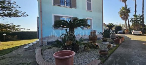 12 bedrooms Villa in Anzio, Italy No. 130249 4