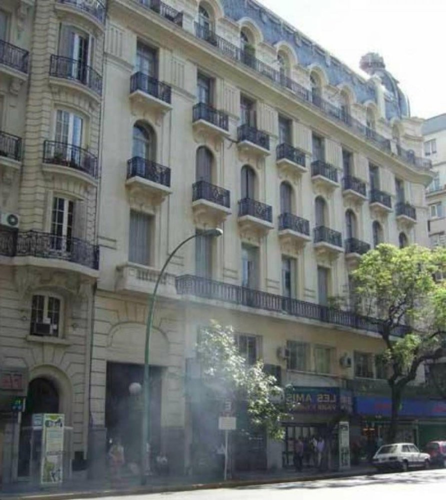 5 bedrooms Apartment in Buenos Aires, Argentina No. 100298