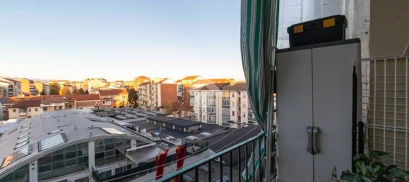 2 chambres Appartement à Turin, Italy No. 161397 21