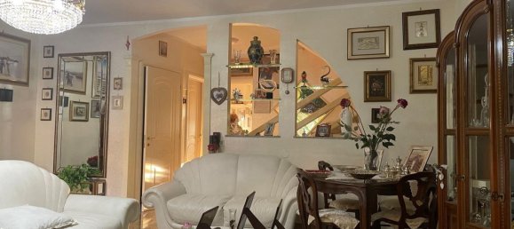 Villa de 6 habitaciónes en Taranto, Italy No. 276347 10