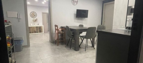 5-Zimmer Wohnung in Naples, Italy, Nr. 11081 30