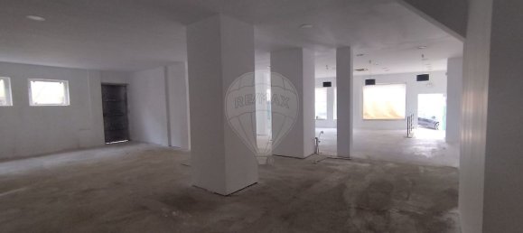 205m² Commercial property in Sintra, Portugal No. 97473 6