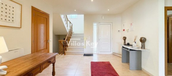 4 bedrooms House in Lagoa, Portugal No. 128381 4