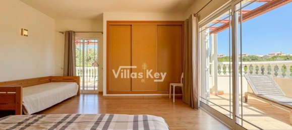 4 bedrooms House in Lagoa, Portugal No. 128381 37