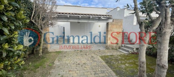 2 bedrooms Villa in Campi Salentina, Italy No. 329358 19