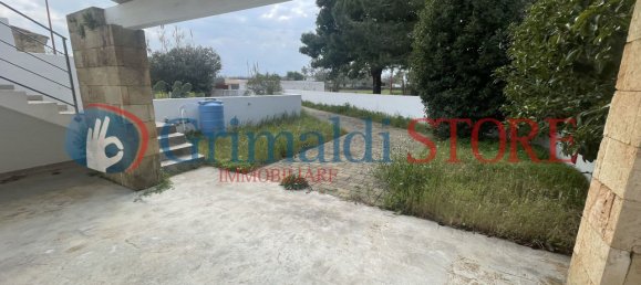 2 bedrooms Villa in Campi Salentina, Italy No. 329358 11