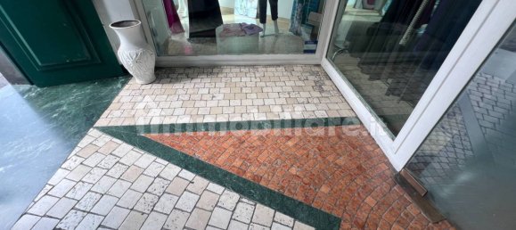 3-salle Propriété commerciale à Torre del Greco, Italy No. 349753 14