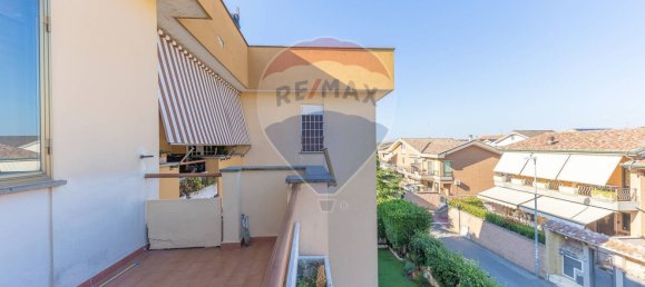 3 bedrooms Apartment in Marino, Italy No. 358209 10