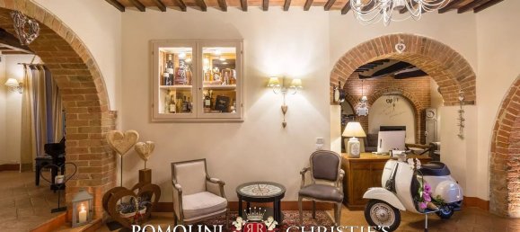 40 rooms House in Castiglione del Lago, Italy No. 108415 6