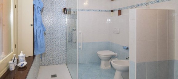 3 rooms Apartment in Reggio Emilia, Italy No. 128150 11