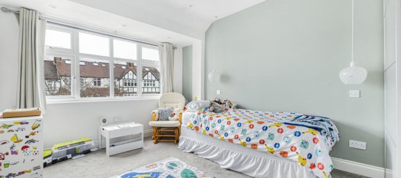 Коммерческая недвижимость с 4 спальнями в Бекенхэм, Великобритания № 962 14