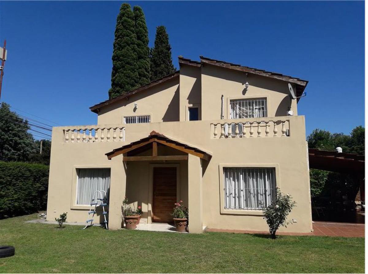 6 bedrooms House in Pilar, Argentina No. 61303