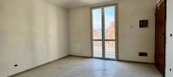 2 bedrooms Apartment in Nichelino, Italy No. 13865 9