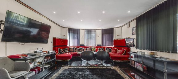 Propiedad comercial de 11 dormitorios en Steinberg am Rofan, Austria No. 243558 21