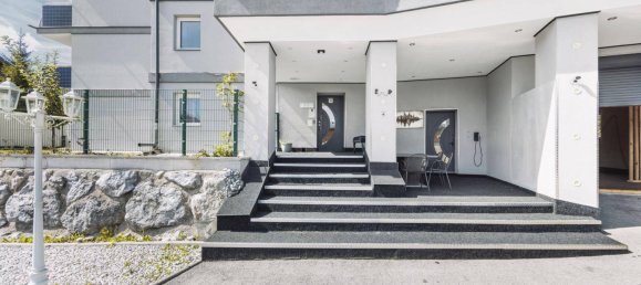 Propiedad comercial de 11 dormitorios en Steinberg am Rofan, Austria No. 243558 3